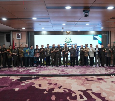 Jaksa Agung ST Burhanuddin menggelar pertemuan silaturahmi dengan para tenaga ahli Kejaksaan di Jakarta, Jumat, 18 Oktober 2024