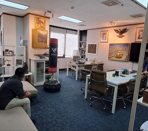Kejaksaan Geledah Kantor KLHK