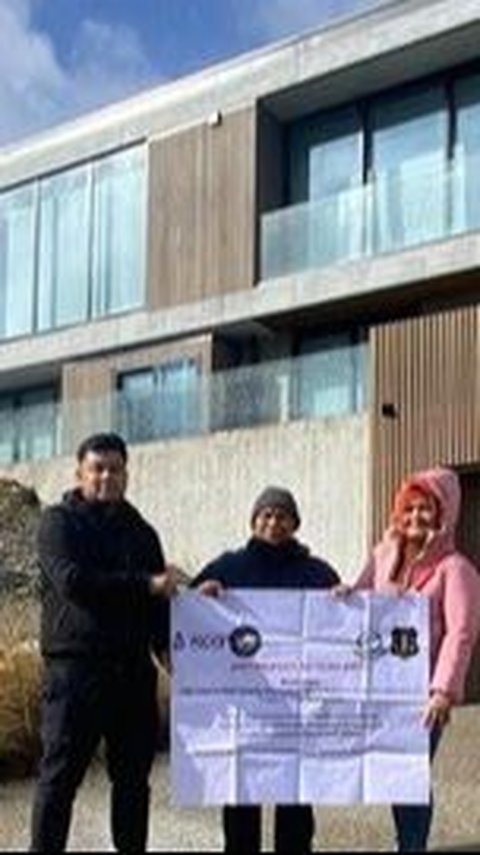 Pusat Pemulihan Aset Kejaksaan Agung berhasil merampas sebuah rumah atau villa milik terpidana Benny Tjokrosaputro. Aset bernilai NZD3,4 juta atau sekitar Rp32,8 miliar itu terletak di Kerry Drive 1/3 Kota Queenstown, New Zealand.