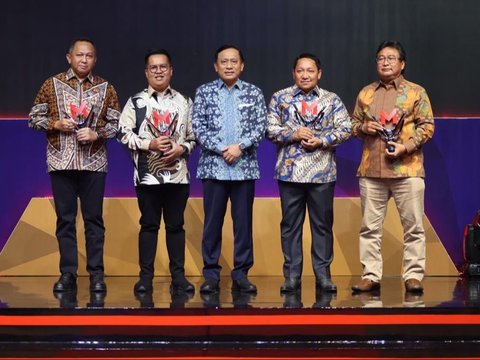 Kepala Pusat Penerangan Hukum Ketut Sumedana
