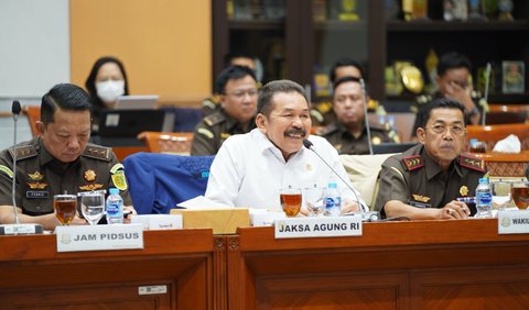 &ldquo;Gagasan tersebut bertujuan untuk meningkatkan profesionalitas dan integritas pegawai Kejaksaan yang saat ini merupakan wajah pemerintah dalam bidang penegakan hukum di Indonesia,&rdquo;