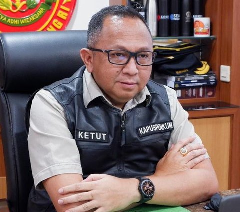 Kapuspenkum Kejaksaan Agung Ketut Sumedanan mengatakan ada tiga saksi baru yang diperiksa terkait kasus emas BELM 01 Antam Su