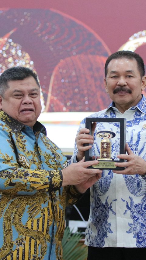 Jaksa Agung ST Burhanuddin mengatakan bahwa Kejaksaan RI sebagai aparat penegak hukum punya peran dan tanggung jawab melakukan pencegahan maupun penindakan fraud di sektor Badan Usaha Milik Negara (BUMN).