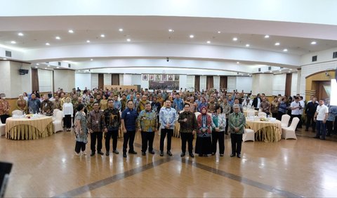&ldquo;Kejaksaan akan selalu membuka diri untuk bekerja sama dengan banyak pihak dalam mendukung semua program pemerintah. Mewujudkan BUMN yang bersih dari korupsi adalah pekerjaan besar bagi kita semua yang akan bermanfaat tidak hanya hari ini, tetapi juga untuk generasi mendatang,&rdquo;