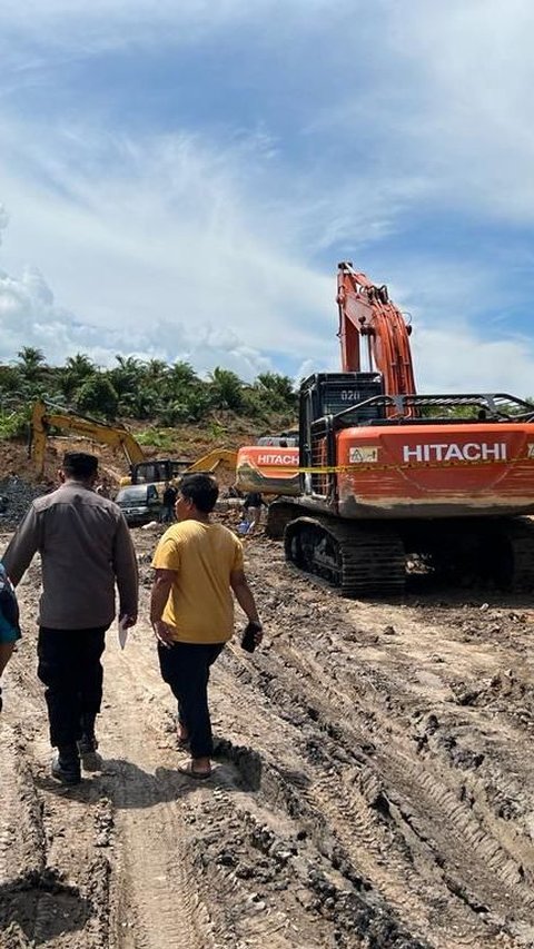 Kejagung Periksa Pemegang Saham PT Manoor Bulat Lestari Terkait Perkara Tambang Kutai Barat