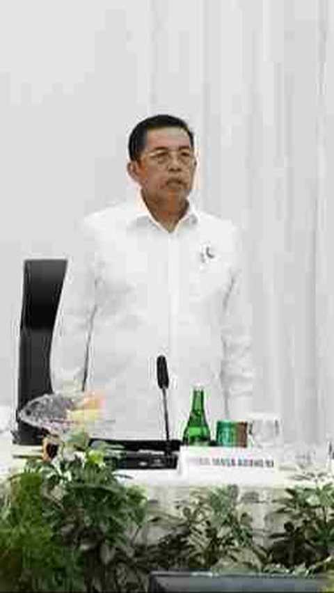 Wakil Jaksa Agung RI, Dr. Sunarta, SH., MH., melakukan kunjungan kerja ke Kejaksaan Tinggi Kepulauan Riau, Selasa 21 Mei 2024. Tidak sendirian, Wakil Jaksa Agung didampingi Tim Pengarah Reformasi Birokrasi Kejaksaan RI.
