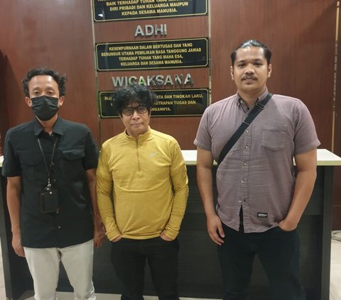 Tim Intelijen Kejagung tangkap DPO di Bandara Soetta