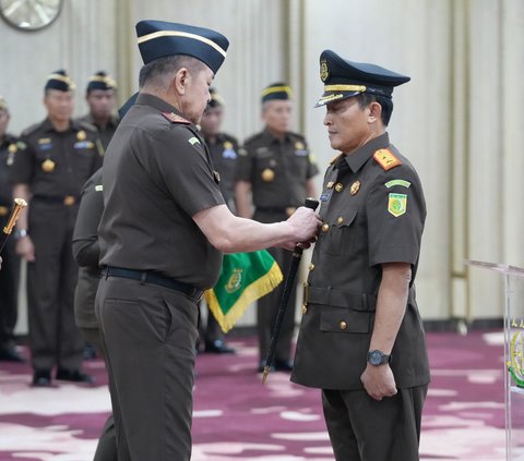 Jaksa Agung melantik Kaban Diklat Kejaksaan RI Dr. Rudi Margono, S.H., M.Hum.