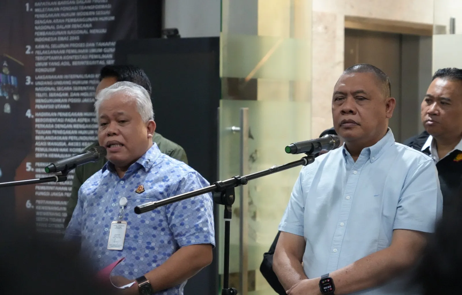 Kejagung Tetapkan 4 Orang Tersangka Kasus Suap Penanganan Perkara di PN Jakpus
