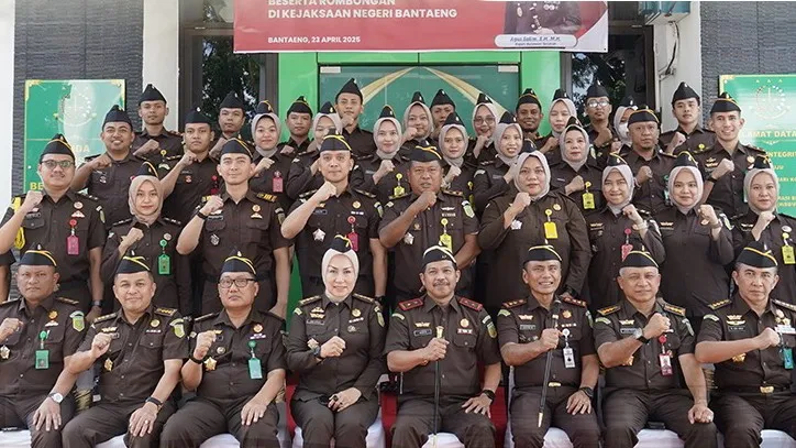 Kepala Kejaksaan Tinggi Sulawesi Selatan, Agus Salim melakukan kunjungan kerja ke Kejaksaan Negeri Bantaeng