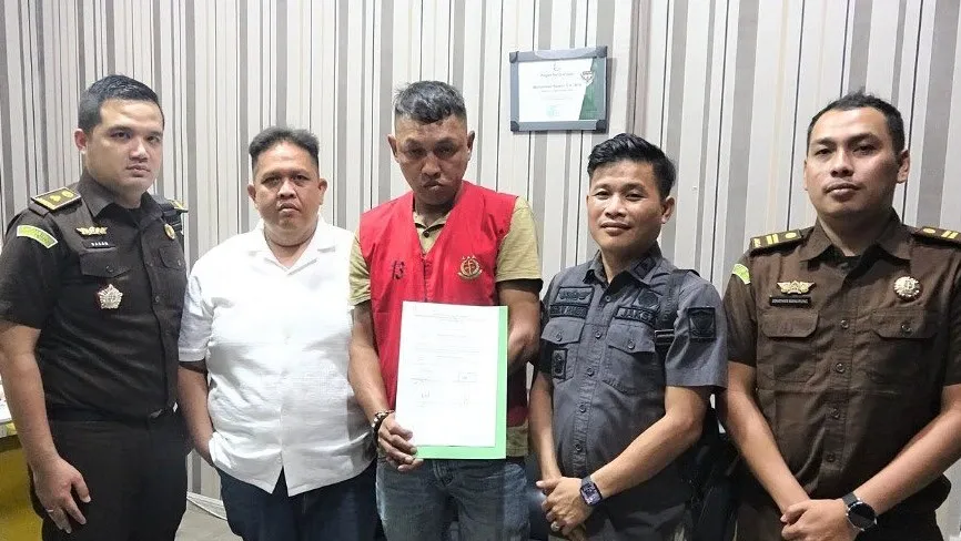 &ldquo;Terpidana berdasarkan Putusan Pengadilan Tinggi No.643/Pid/2017/PT.MDN tanggal 21 Nopember 2017 melanggar Pasal 284 ayat (1) ke 2a KUHPidana dengan pidana penjara selama 5 bulan,&rdquo;