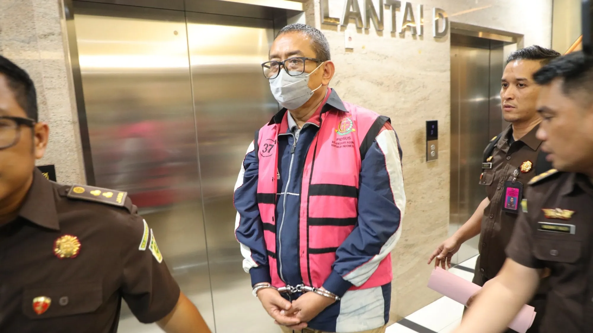 Tersangka TB Jadi Tahanan Kota