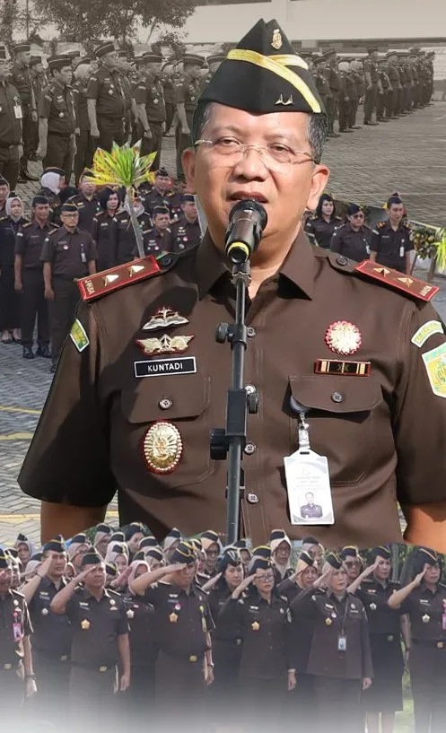 Pimpin Apel Pagi dan Tatap Muka Perdana, Ini Pesan Kajati Jatim Baru ke Seluruh Jajaran