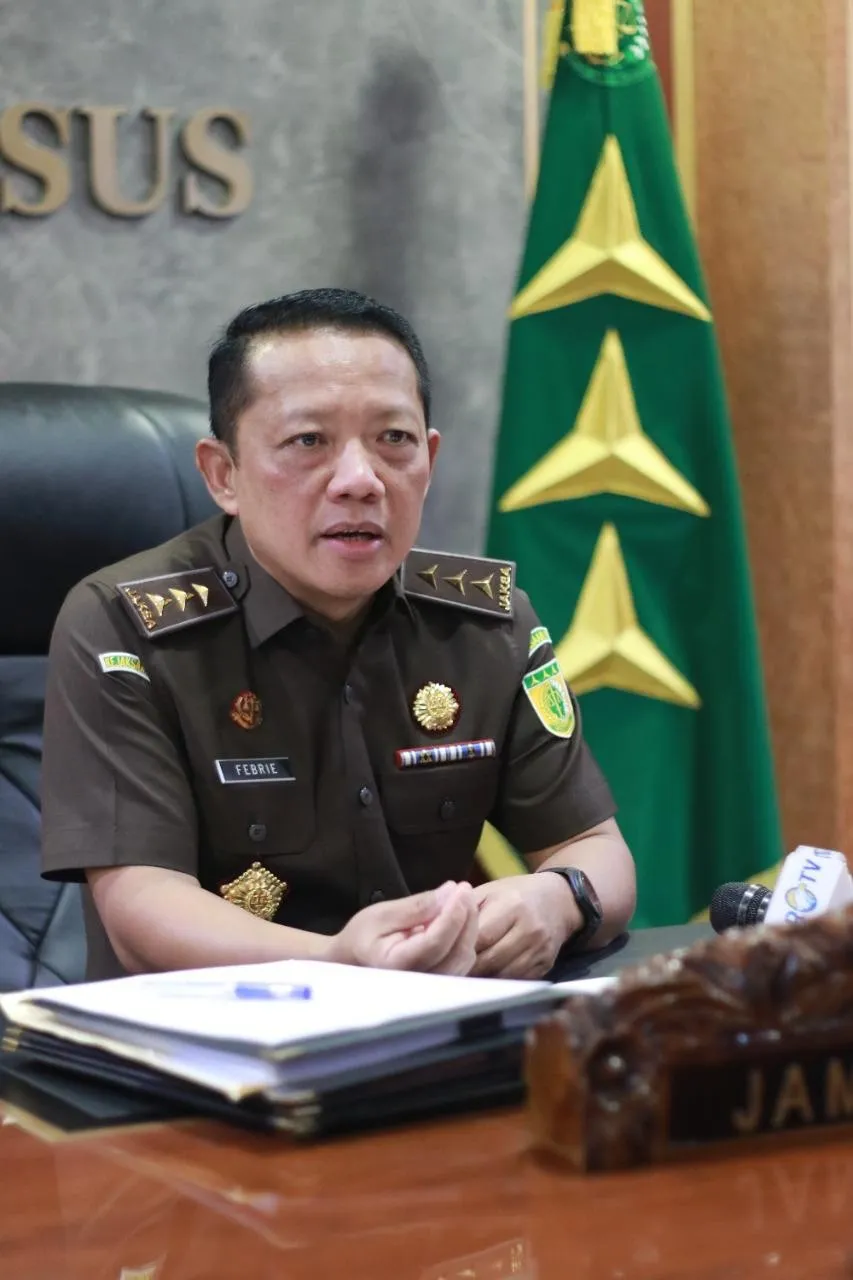 Panggil 3 Orang Saksi Perkara Impor Gula, Kejagung Periksa Mantan Sekjen Kemendag dan Dirut PPI