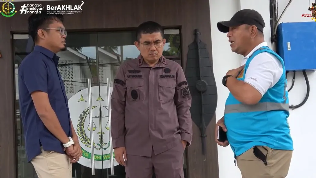 Video: Perjuangan Pantang Menyerah Kejari Gunungsitoli Demi Senyum Bahagia Murid SDN di Desa Terpencil