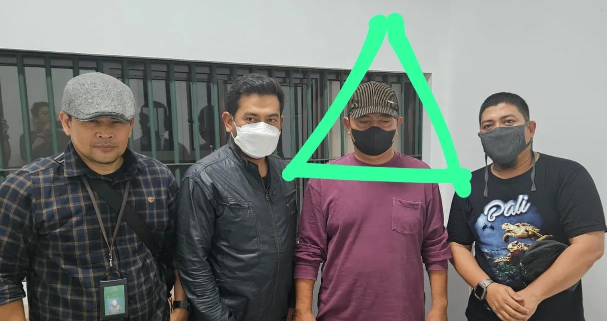 Korupsi Truk dan Pickup Sampah