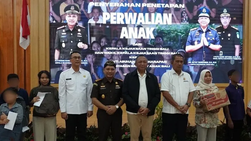 Kejari Badung Serahkan Hak Perwalian 5 Anak dan Serahkan Bantuan ke Panti Asuhan dan Yayasan