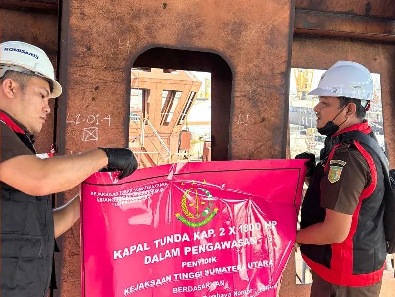 Tim Jaksa Penyidik Kejati Sumut menggeledah kantor PT Pelindo Belawan