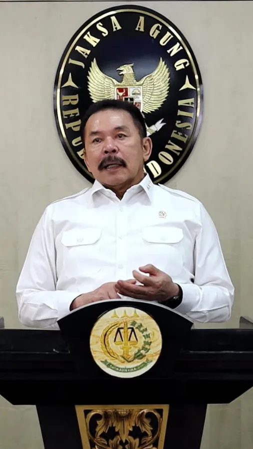 Jaksa Agung ST Burhanuddin memimpin Rapat Evaluasi Capaian Kinerja Kejaksaan RI Semester I Tahun 2025