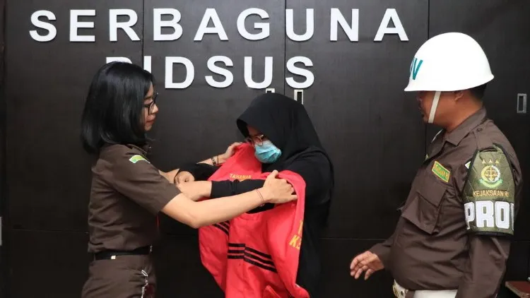 Modus Tersangka