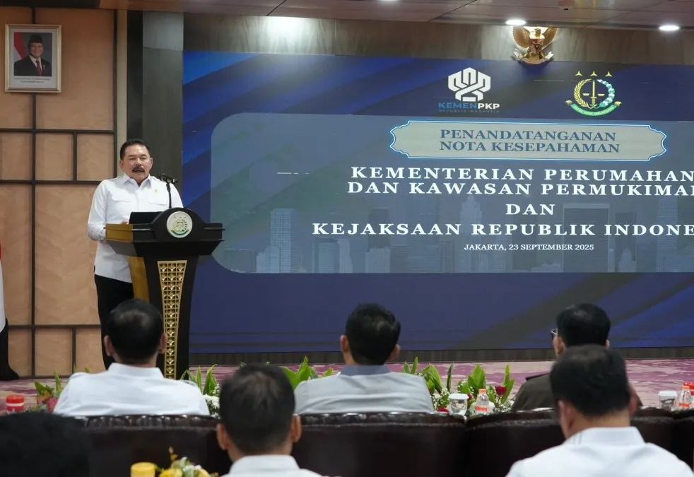 Jaksa Agung ST Burhanuddin menandatangani MoU dengan Kementerian PKP