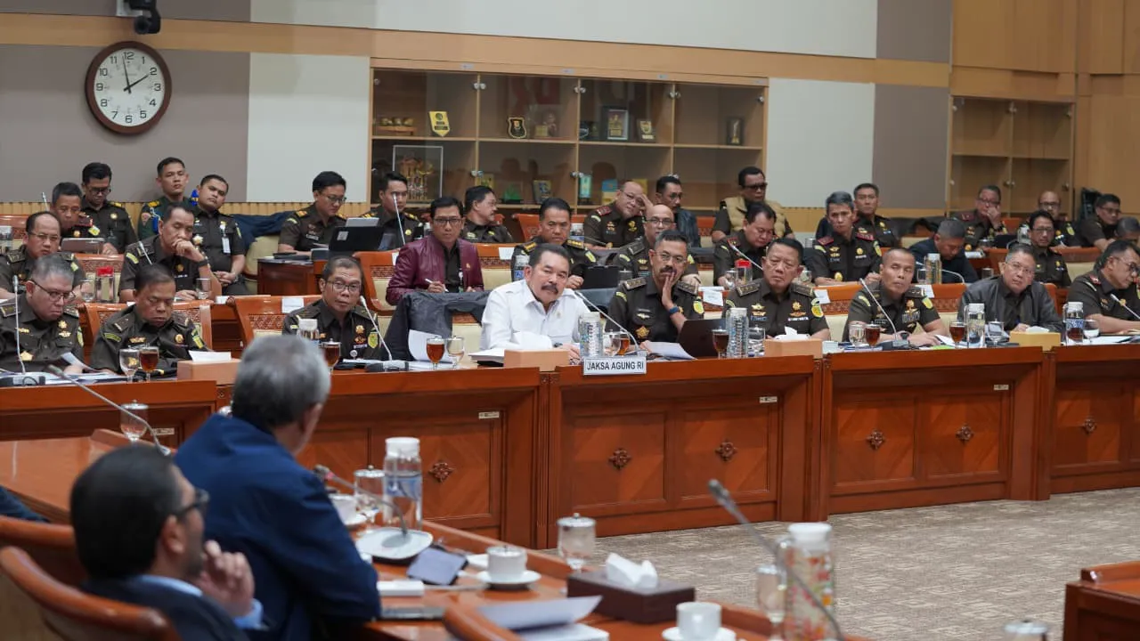 Raker Komisi III DPR RI, Jaksa Agung Paparkan Capaian Strategis dan Rencana Kerja Kejaksaan RI Tahun 2026