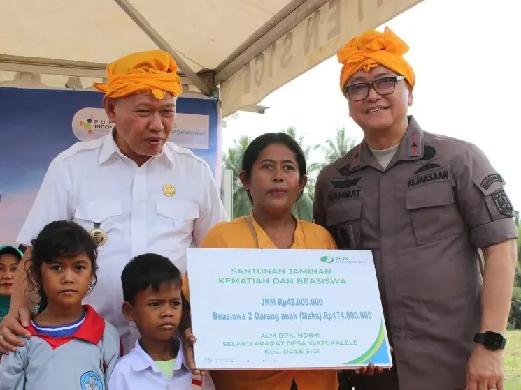 Dukung Ketahanan Pangan, Kajati Sulten Panen Jagung Program Jaksa Mandiri Pangan di Kabupaten Sigi