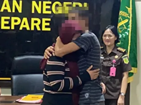 Istri Memaafkan Perbuatan Suami, Kajati Sulsel Menyetujui Permohonan MKR Perkara KDRT dari Kejari Parepare