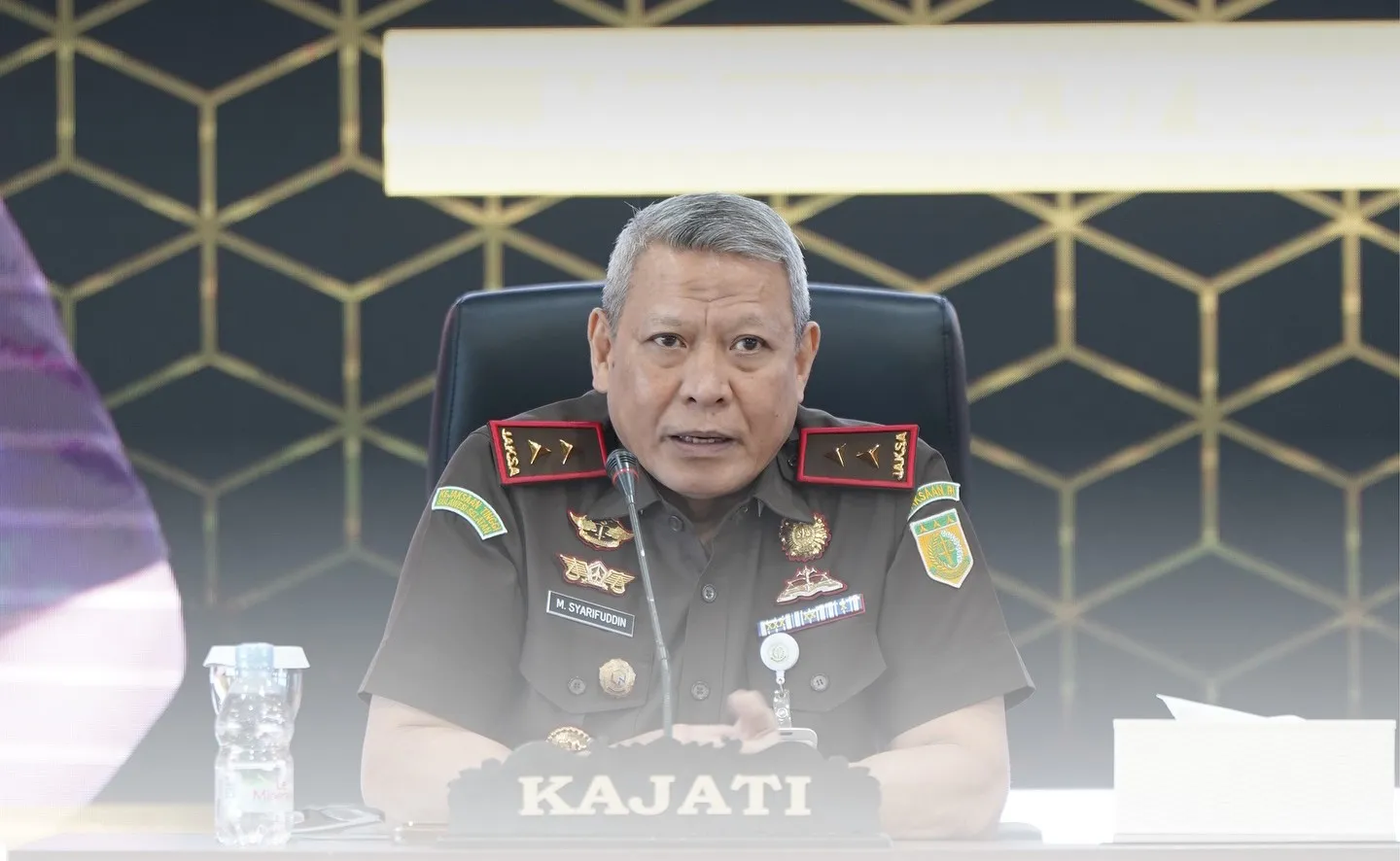 Istri Memaafkan Perbuatan Suami, Kajati Sulsel Menyetujui Permohonan MKR Perkara KDRT dari Kejari Parepare