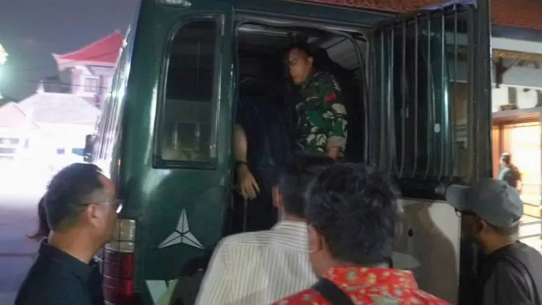 Terlacak Sedang Liburan di Bali, Buronan Terpidana Penipuan Rp50 Mi Diamankan Tim SIRI Kejaksaan