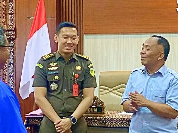 Penetapan PN Maumere Telah Terbit, Kejari Sikka Fasilitasi Penyelesaian Perkara Lalin Melalui MKR