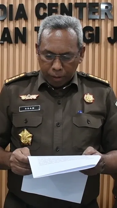 Aspidsus Kejati Jambi, Adam Ohoiled, S.H