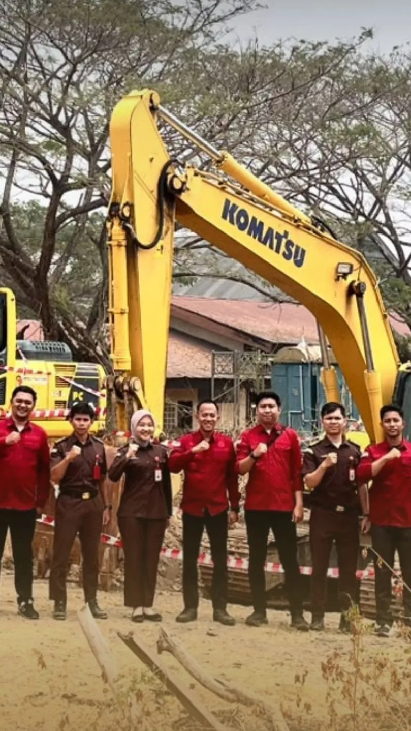 Penyidik Pidsus Kejari Soppeng Sita 3 Unit Excavator Terkait Penyidikan Dugaan Tipikor