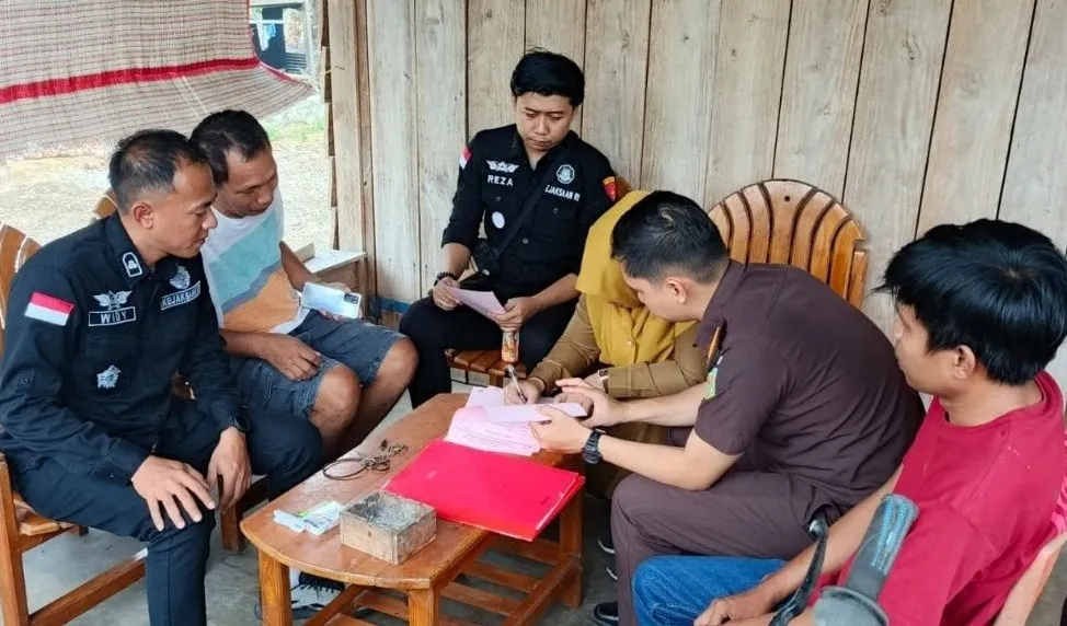 Penyidik Pidsus Kejari Soppeng Sita 3 Unit Excavator Terkait Penyidikan Dugaan Tipikor