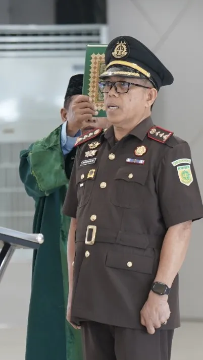 Burhan, S.H., M.H., resmi dilantik sebagai Kepala Kejari Gowa