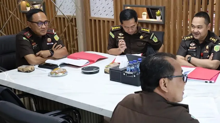 Kejati Jatim Menyetujui Permohonan Penyelesaian Perkara Melalui MKR Usulan dari 4 Kejari
