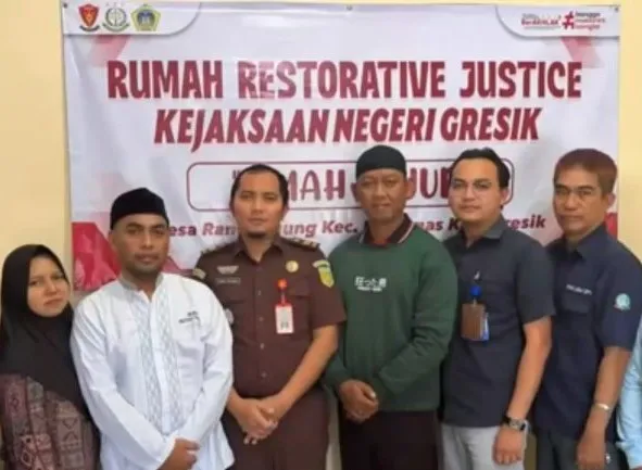 Kejati Jatim Menyetujui Permohonan Penyelesaian Perkara Melalui MKR Usulan dari 4 Kejari