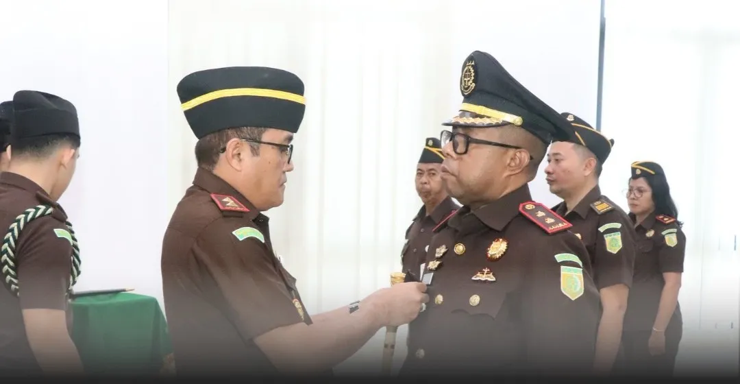 Kajati Maluku Lantik Yafeth Ruben Bonai Sebagai Kajari Maluku Barat Daya, Ini 5 Arahan Prioritas Utama