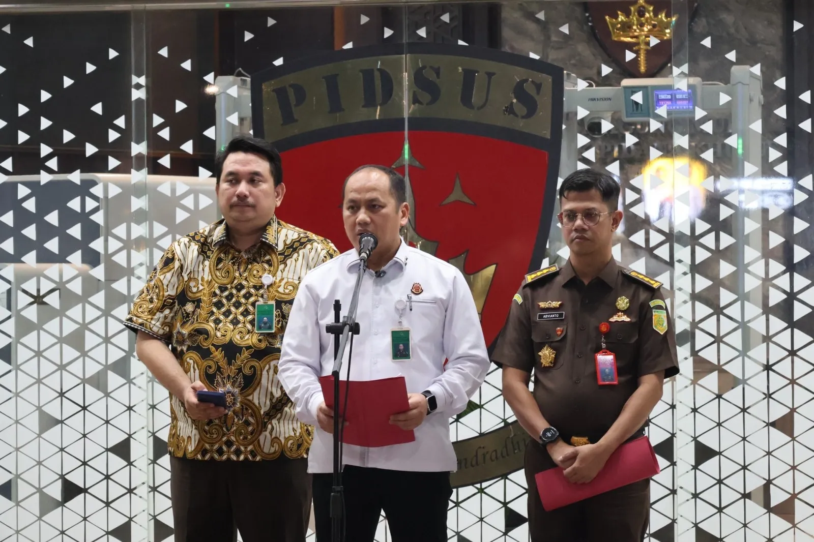 Penyidik JAM PIDSUS Periksa 2 Orang Saksi dari PT CNI Terkait Perkara Komoditas Nikel