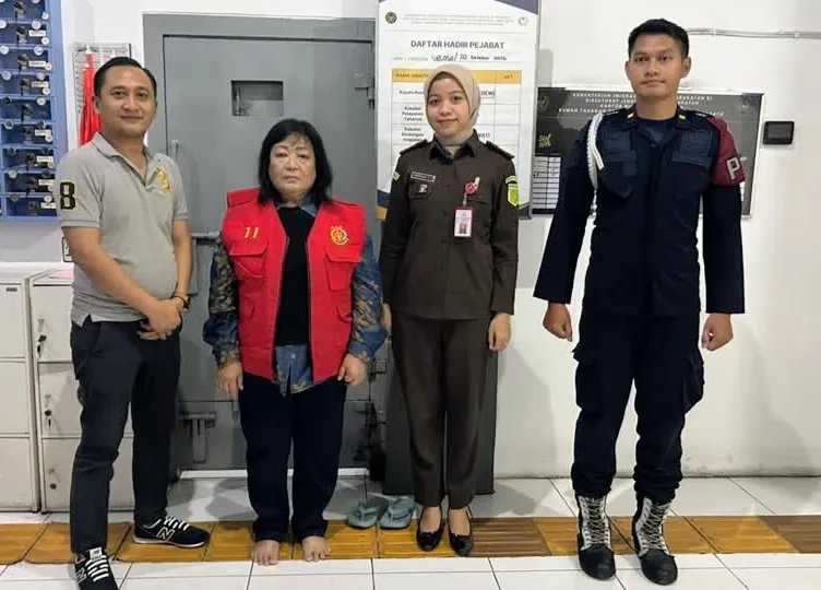 Buronan Selama 14 Tahun, Kejari Surabaya Amankan Terpidana Perkara Penipuan di Restoran Cepat Saji