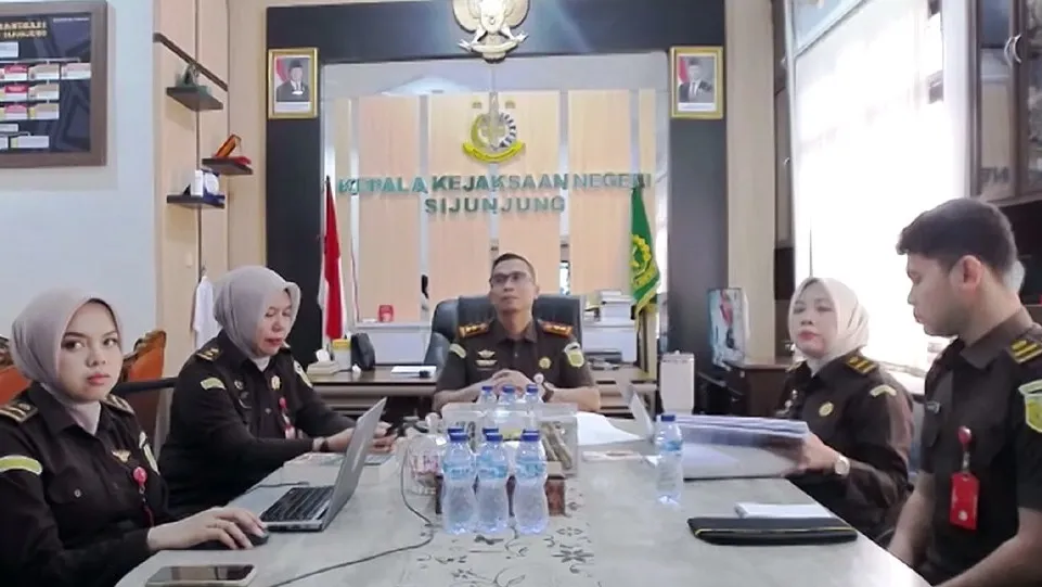 Awali Pekan Kerja, Kajati Sumbar Menyetujui 2 Permohonan Restorative Justice dari Kejari Sijujung dan Cabjari Air Bangis