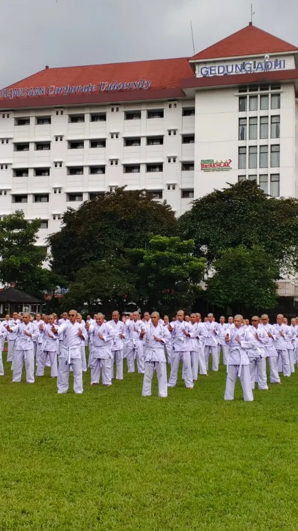 Tak Hanya Unggul Intelektual, Peserta PPPJ Angkatan 83 Gelombang I-2026 Ditempa Fisik Lewat Karate-Do Gojukai