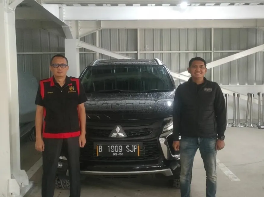 Empat Unit Mobil