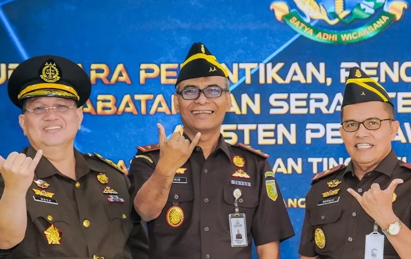 Kajati Sumbar bersama jajaran Kejati