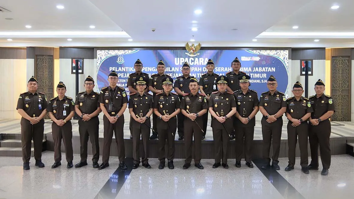 Kajati Katim Lantik Aspidus dan 3 Kajari di Wilayah Hukum Kalimantan Timur