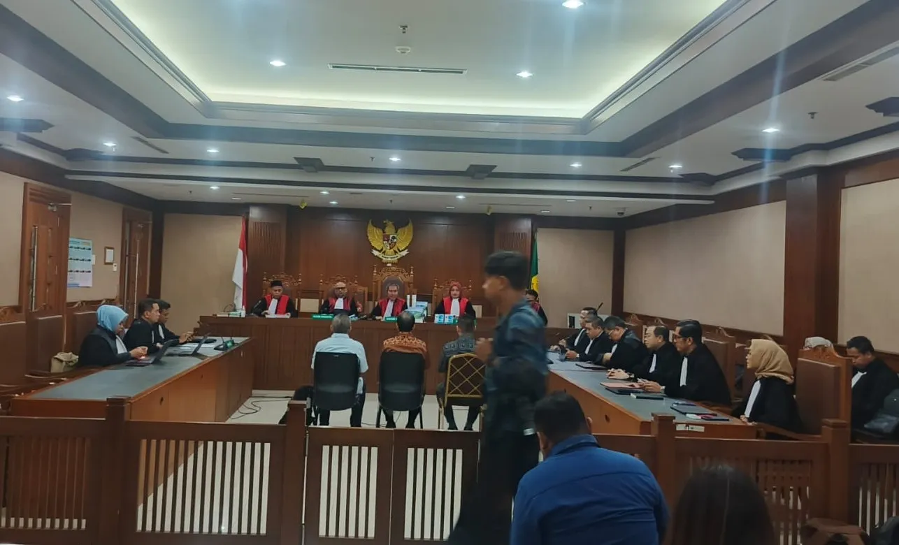 JPU Tuntut Vonis Penjara Antara 8-14 Tahun Terhadap 3 Terdakwa Perkara Korupsi Pertamina Jilid II