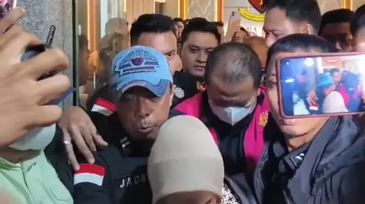 Kejati Lampung Tetapkan Mantan Gubernur ARD Tersangka Perkara Dugaan Korupsi Pengelolaan Dana PI US$17,28 Juta