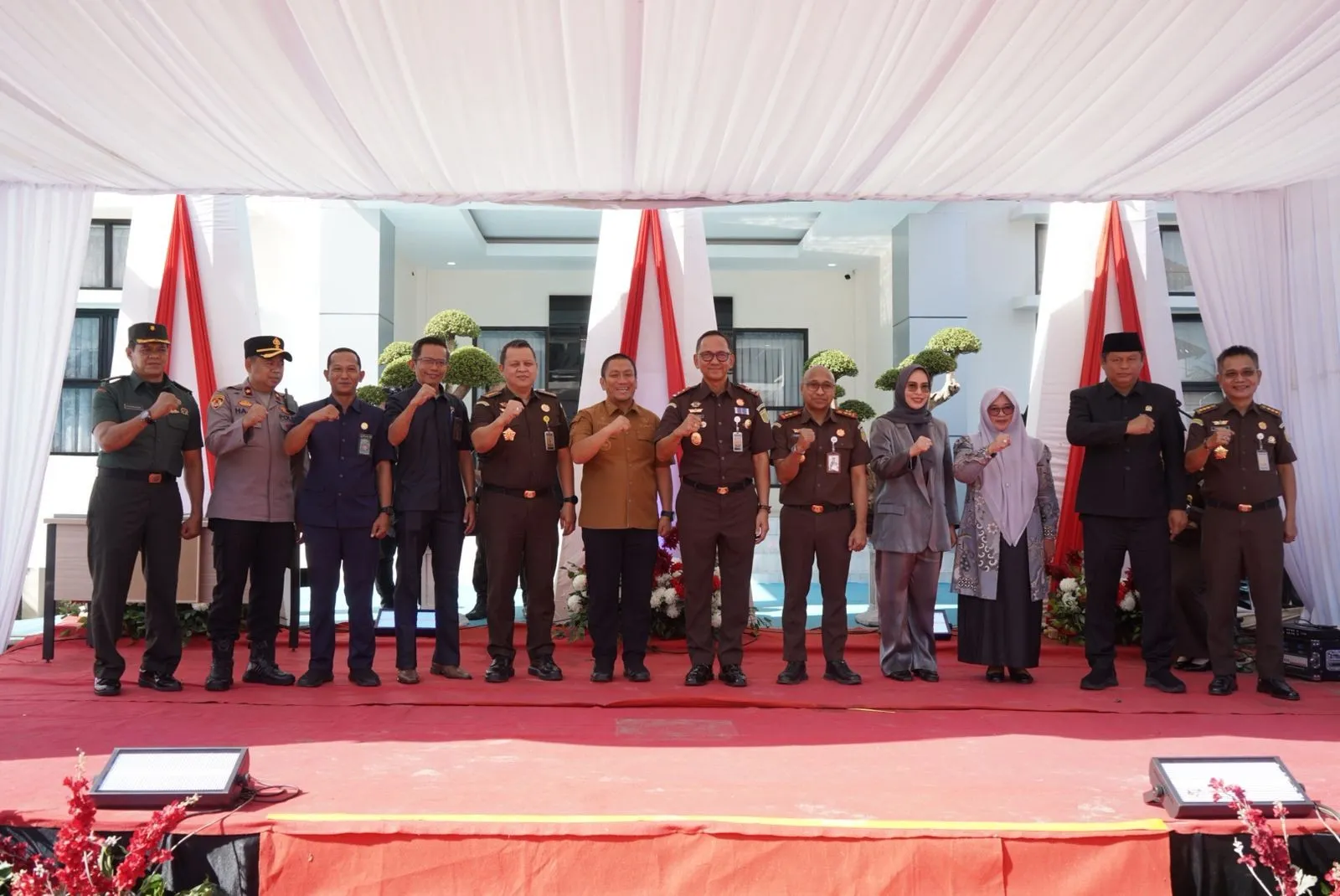 Resmikan Kantor Kejari Luwu Timur, Kajati Sulsel Apresiasi Inovasi Kampung Pangan Adhyaksa