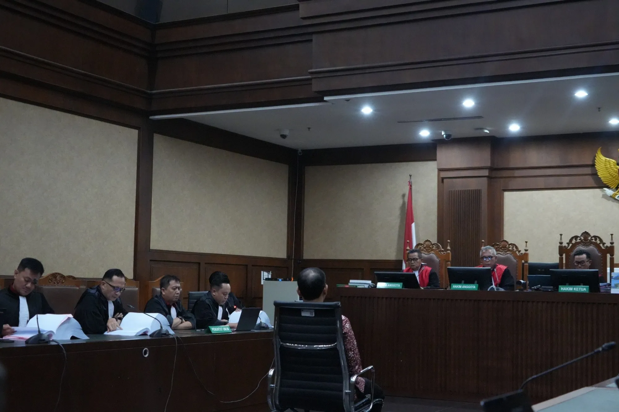 JPU Tuntut Terdakwa Nadiem Makarim Divonis Penjara 18 Tahun, Denda Rp1 Miliar dan Uang Pengganti Rp5,6 Triliun