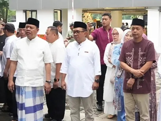 Hangatnya Suasana Kekeluargaan Perayaan Idul Adha 1447 di Kejati Jatim